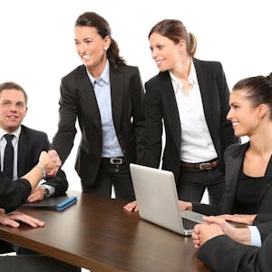 Crea una tarjeta de negocios en Canva - Online CE Course