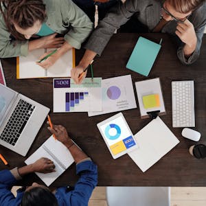 Data Storytelling from Fractal Analytics online course platform