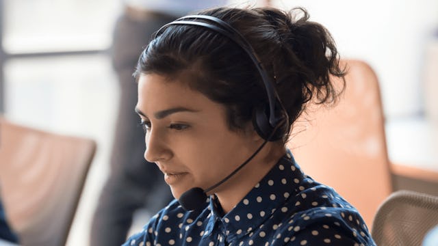 Customer Service Essentials: 20 Skills for Happy Clients | Coursera