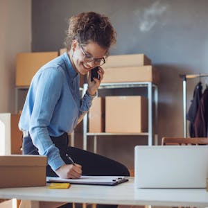 Fundamentos del Modelo de Negocio Canvas from Pontificia Universidad CatĂłlica del PerĂş online course platform