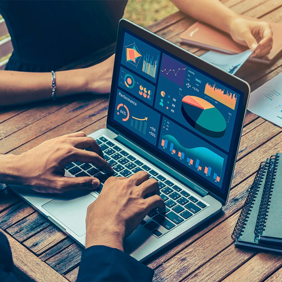 Data Science: Data Storytelling and Presentation Skills