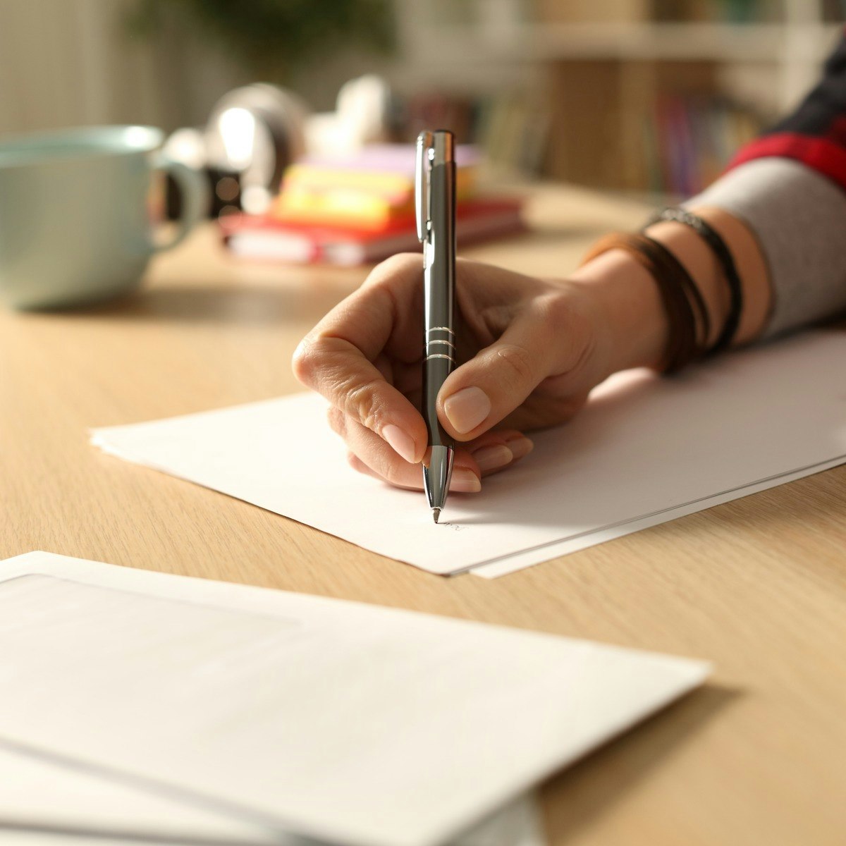 How to Write Emails and Engage Professors