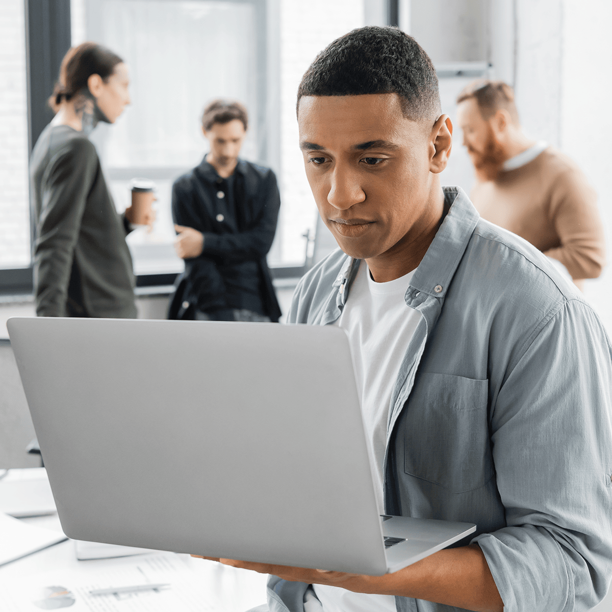 Operating and Governing Data Platforms in Microsoft Fabric