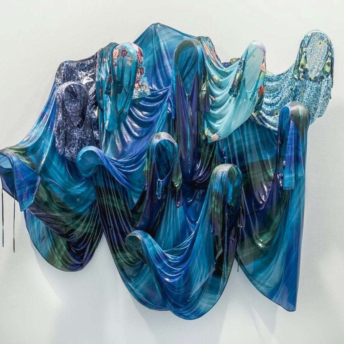 Fashion as Design: Silhouettes and Icons