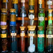 Неорганическая химия: Введение в химию элементов (Inorganic chemistry: Introduction to chemistry of the elements)