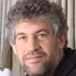 Noam  Nisan