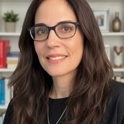 Lisa Mazzola