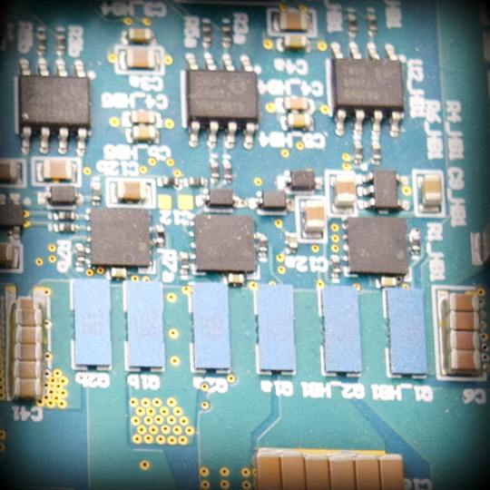 Portada: Modelado y control de la electrónica de potencia