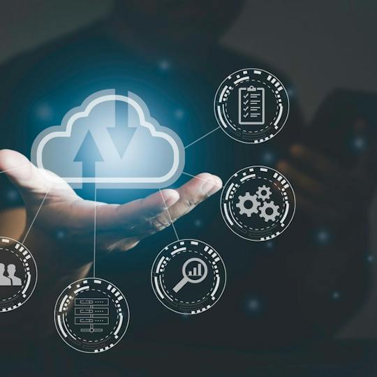 Portada: Cloud Computing: Infrastructure and Platforms