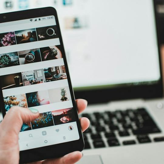 Portada: Digital Marketing with Canva