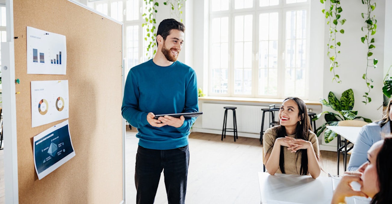 Fostering Success: Benefits of a Corporate Learning Community | Coursera