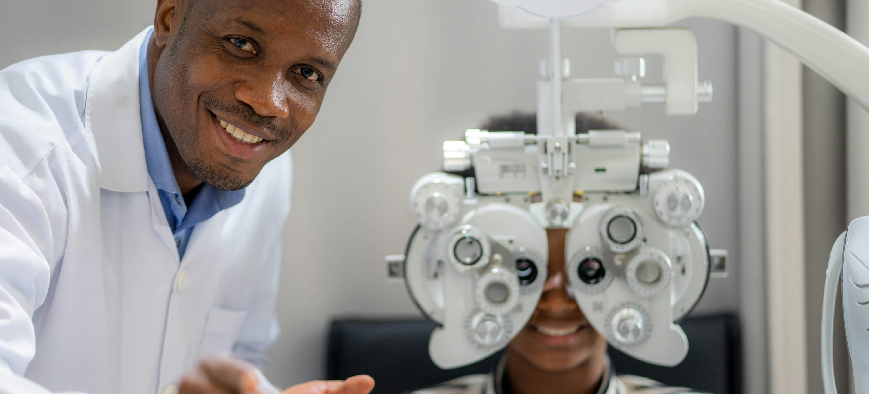 Optican Beginner What Is an Optician? (And How to Become One) | Coursera
