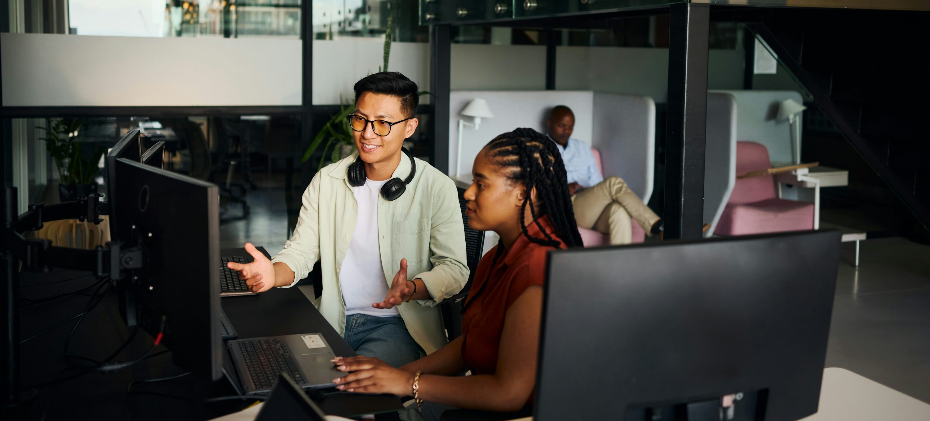 Computer Support Associate Computer Support Specialist Certification: 4 Options to Explore | Coursera