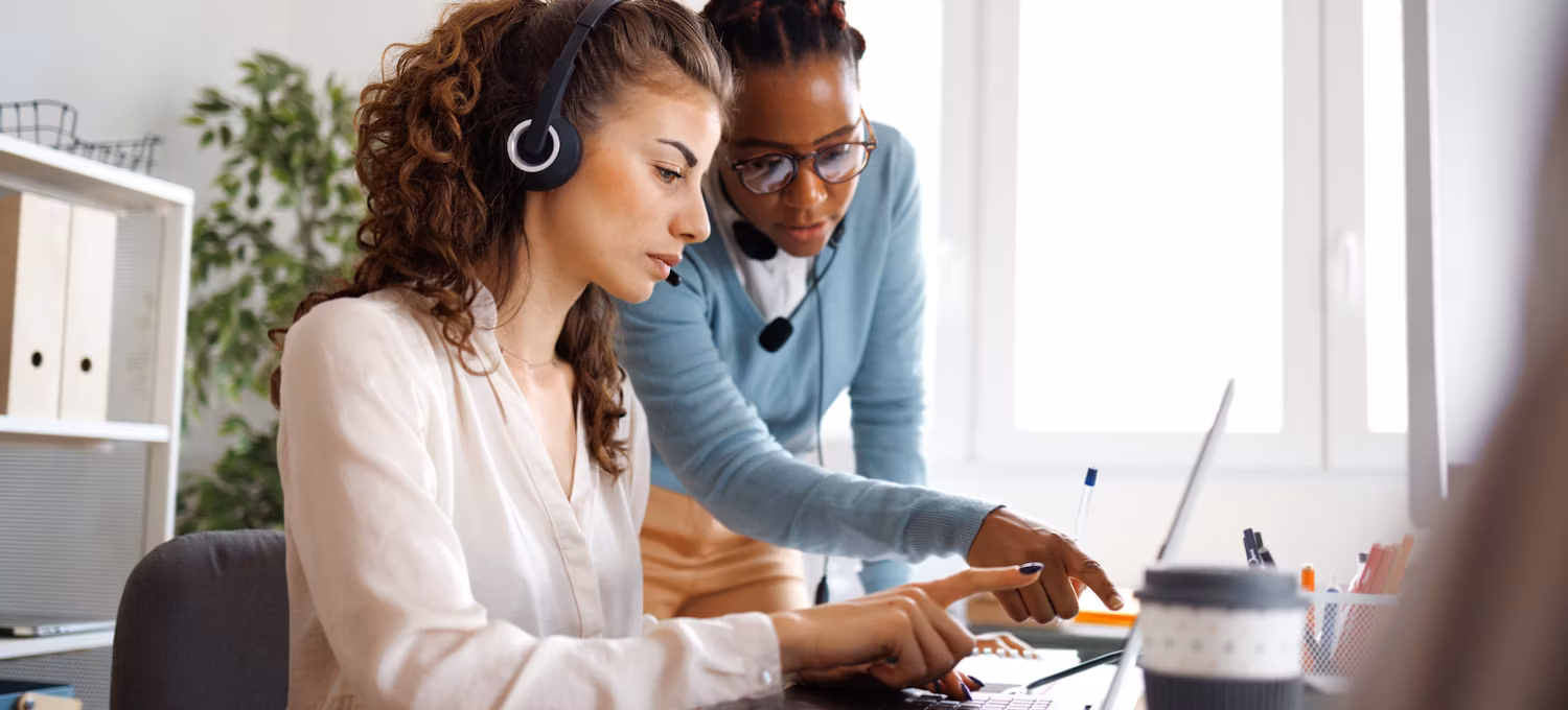 What Is a Computer Support Specialist? 2026 Career Guide | Coursera