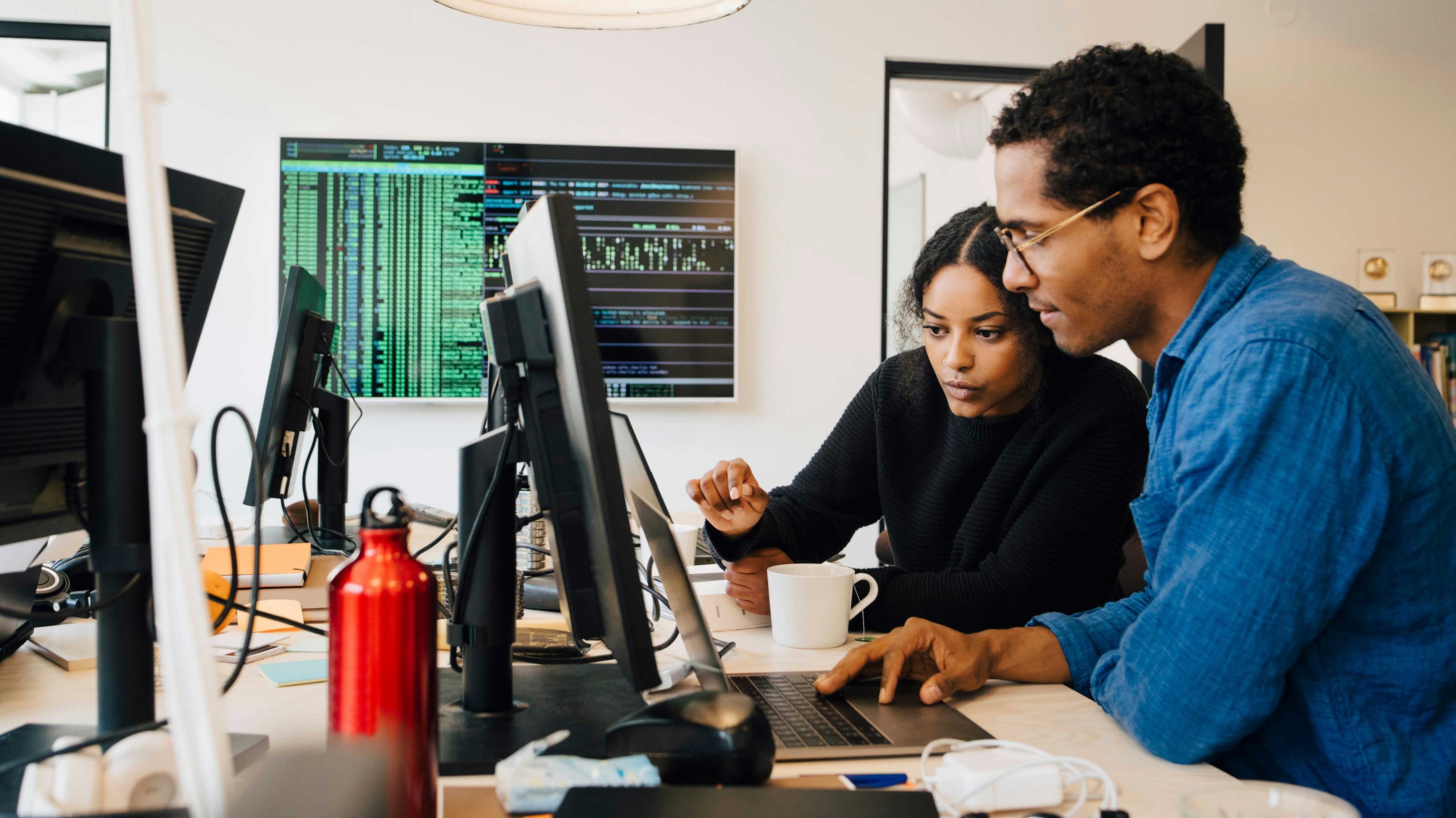 What Is a Business Intelligence Analyst? Making Data-Driven Business ...