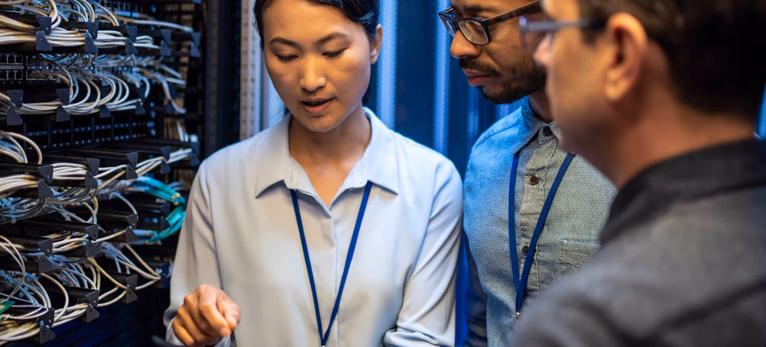 How Much Do Mainframe Developers Make? 2025 Salary Guide | Coursera