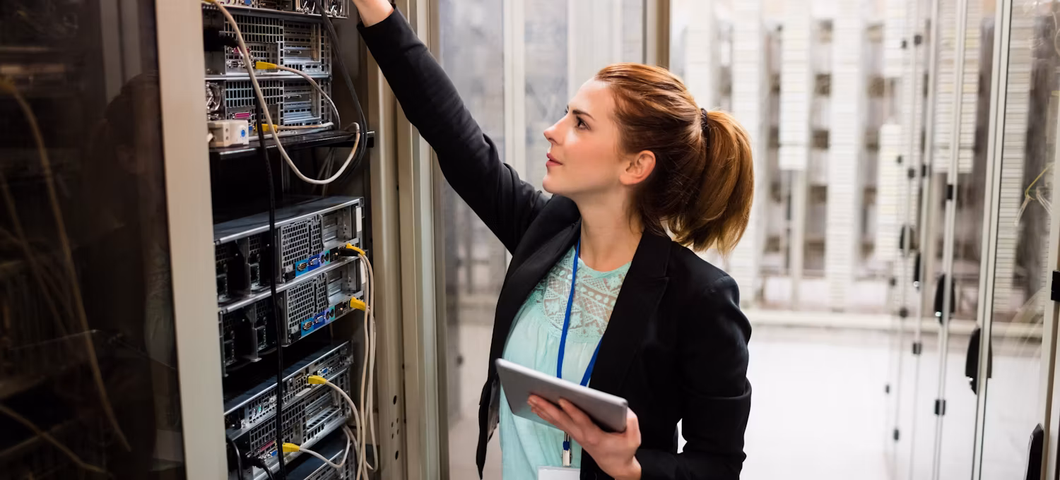 What Does a Network Operations Engineer Do? (And How to Become One ...