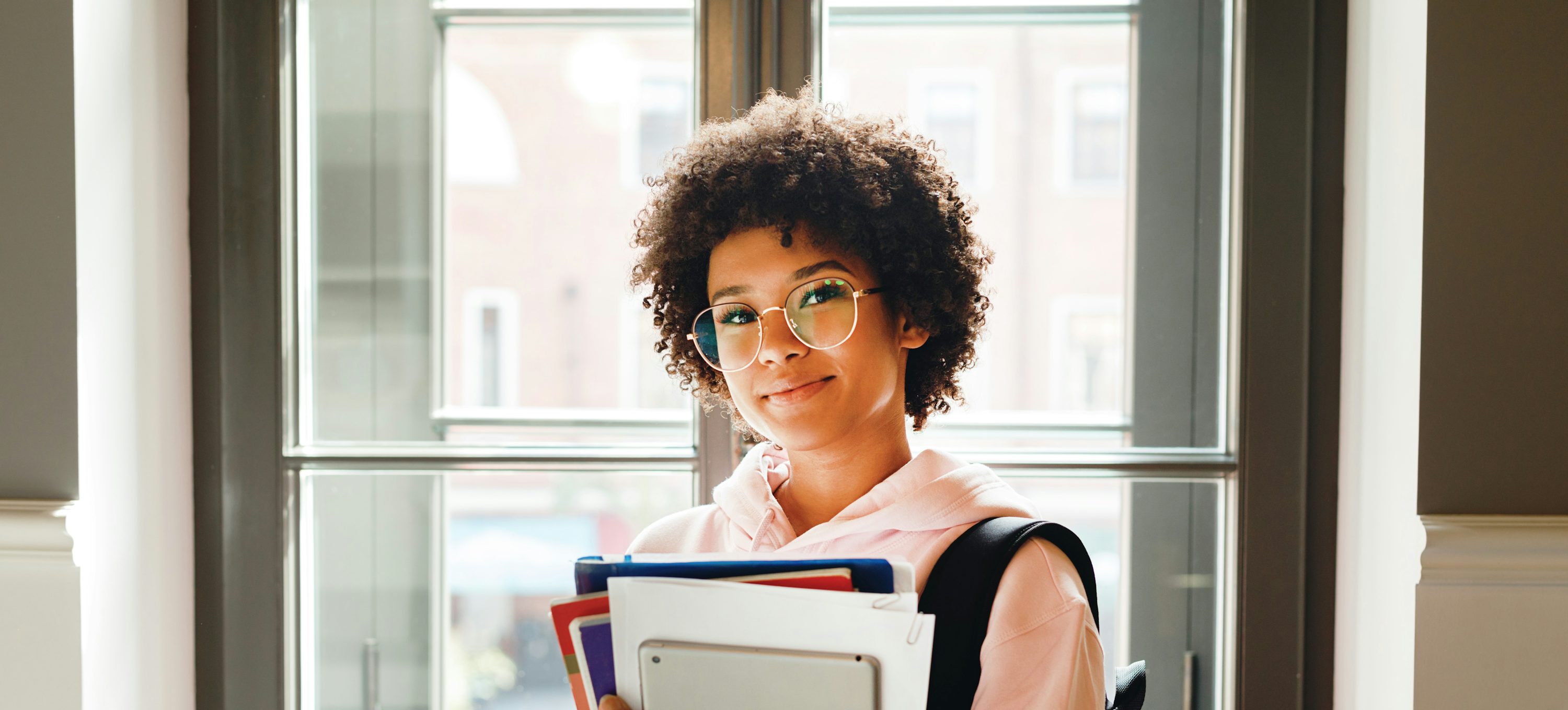 What Is an Associate of Arts Degree? Requirements, Costs, and More ...