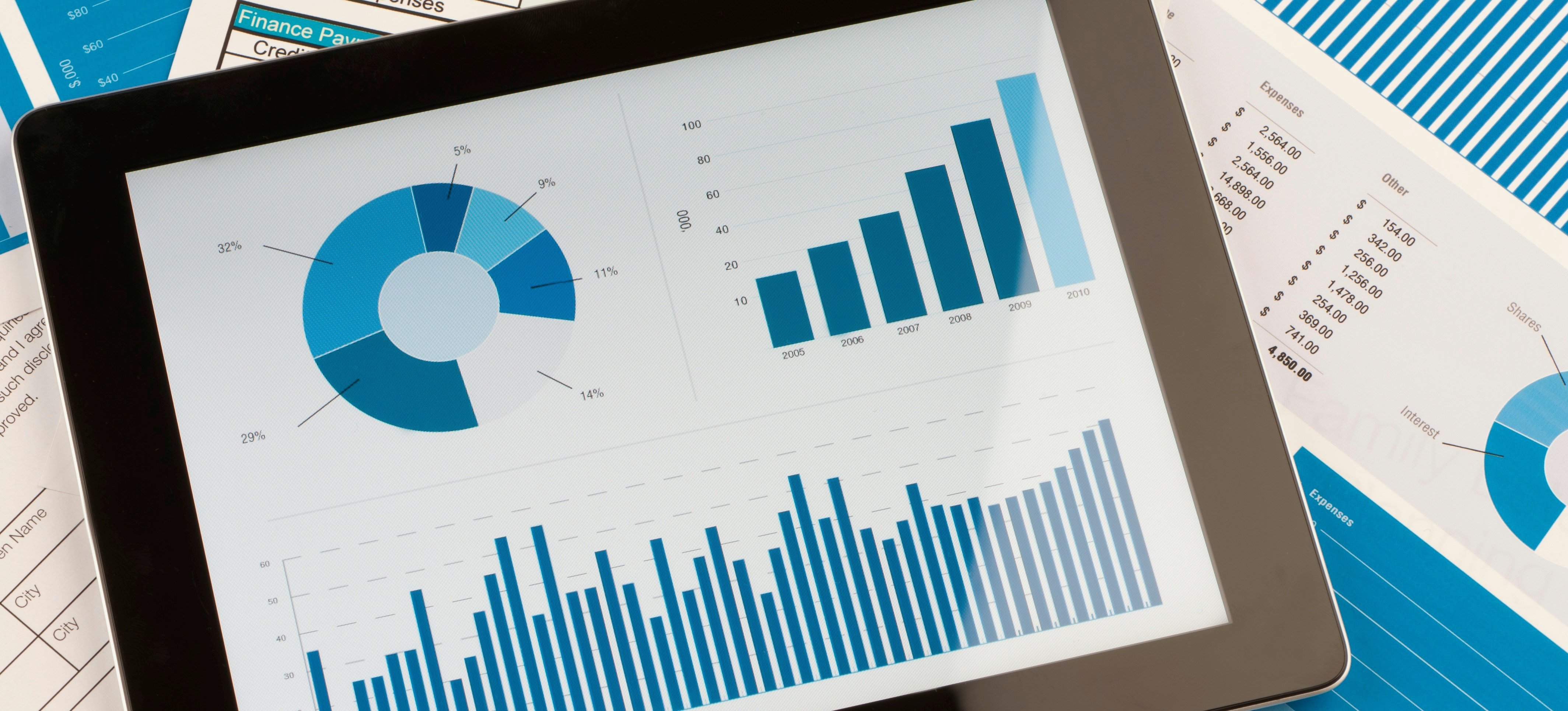 AI in Analytics: Examples, Benefits, and Real-World Use Cases | Coursera