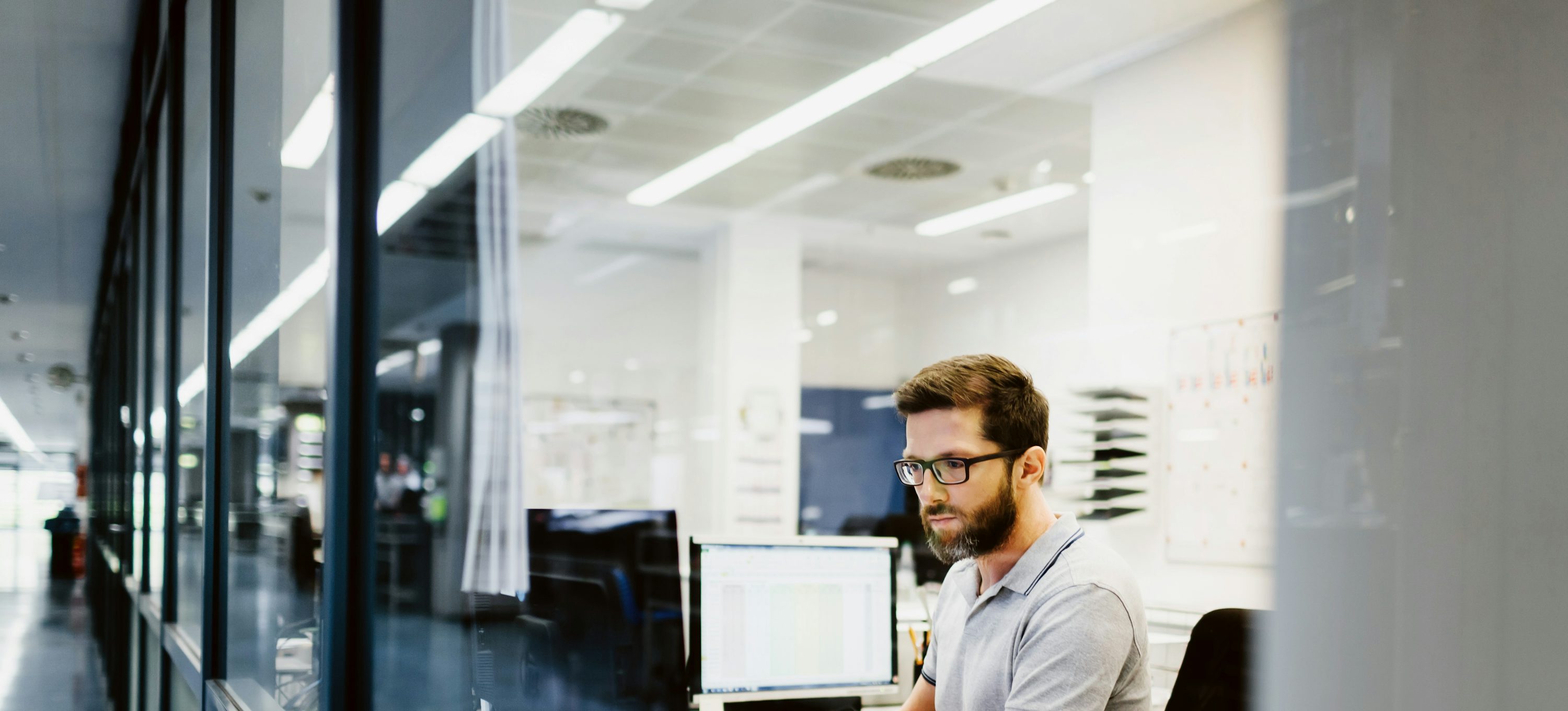 Site Reliability Engineer Salary Guide 2023 Coursera site-reliability-engineer-salary-guide-2023-coursera