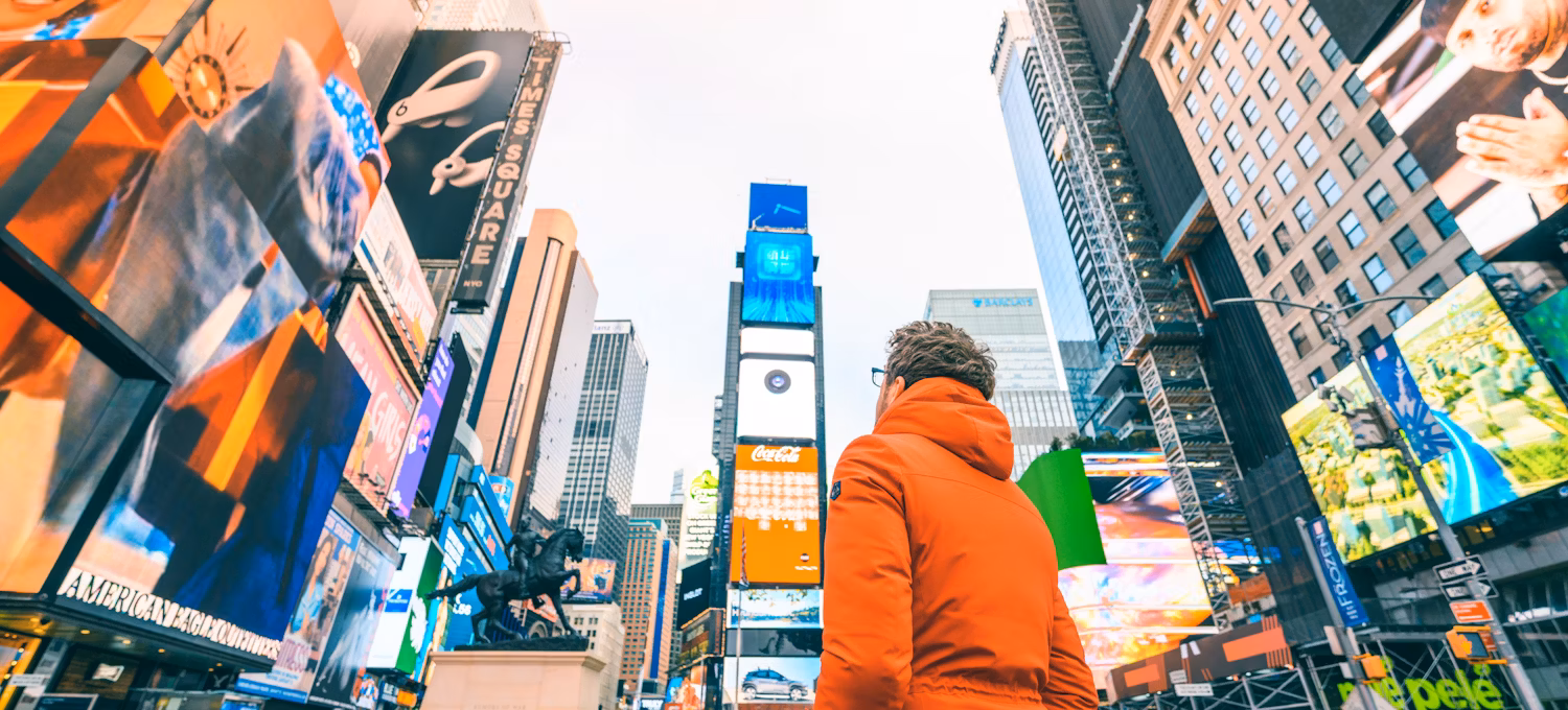 Marketing de Guerrilla en la Era Digital: Estrategias y Casos de Éxito en México 2 Qué es el marketing de guerrilla? 4 tipos y ejemplos para deleitar a los consumidores | Coursera