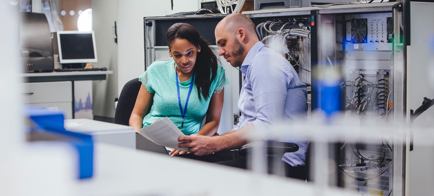 What Is IT Management And How Does It Help Businesses Coursera what-is-it-management-and-how-does-it-help-businesses-coursera