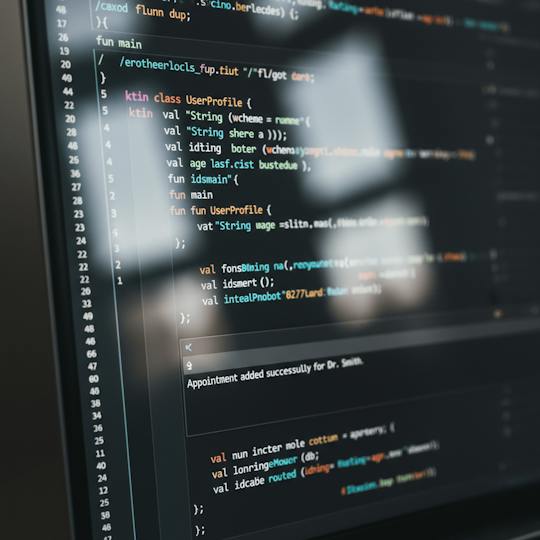 Portada: Construir un sistema de citas médicas usando Kotlin