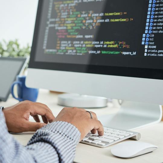 Portada: Analíticas de Datos con Pandas