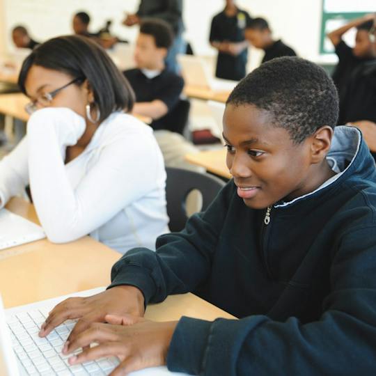 Portada: Cuestiones críticas en la educación urbana