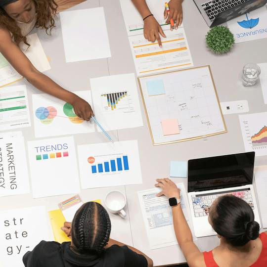 Portada: Conceptos básicos de Power BI: De los requisitos a las visualizaciones
