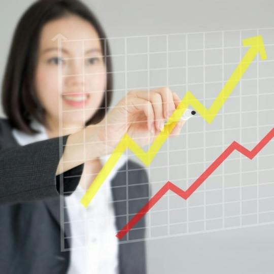 Portada: 商务英语课程:财经英语 Finance & Economics