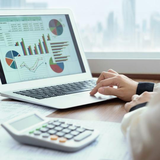 Portada: Fundamentos de contabilidad y elaboración de informes