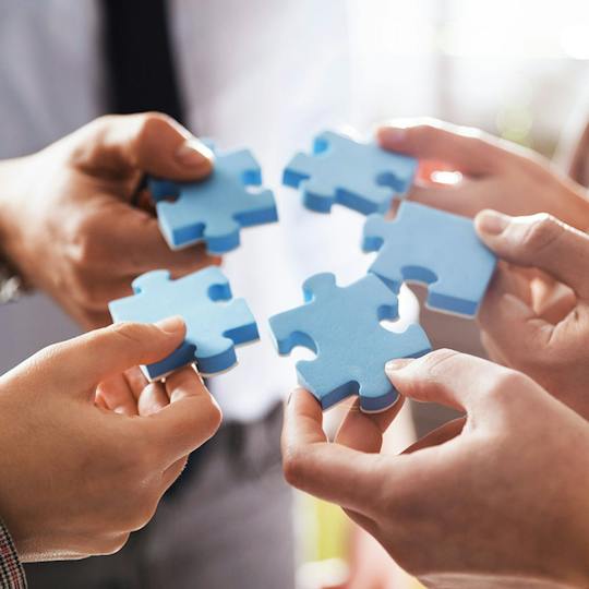 Portada: Equipos de Trabajo: Organización, Motivación y Talento