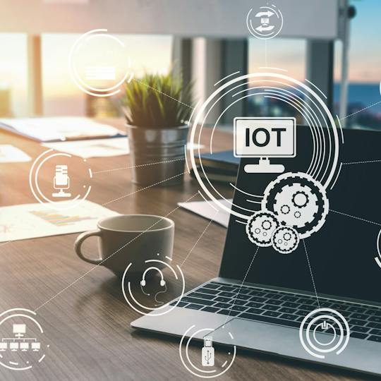 Portada: Fundamentos de los sistemas IoT y la automatización industrial