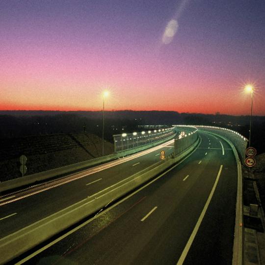Portada: Dominar el betún para conseguir mejores carreteras y aplicaciones innovadoras