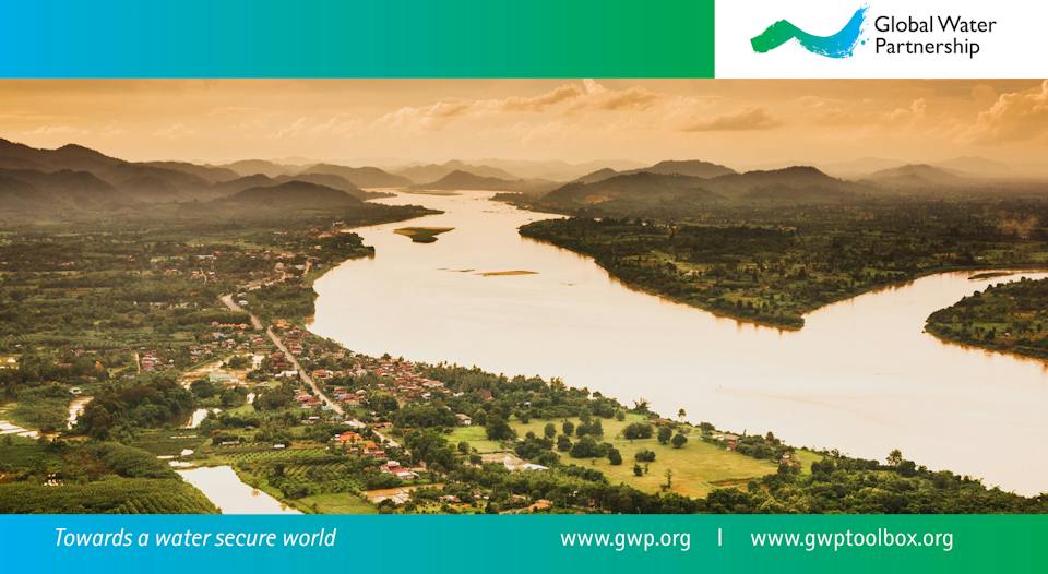 Portada: Política de abastecimiento de agua y saneamiento en los países en desarrollo Parte 1: Comprender los problemas complejos