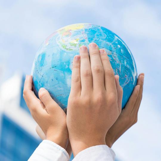 Portada: La diplomacia en el mundo moderno