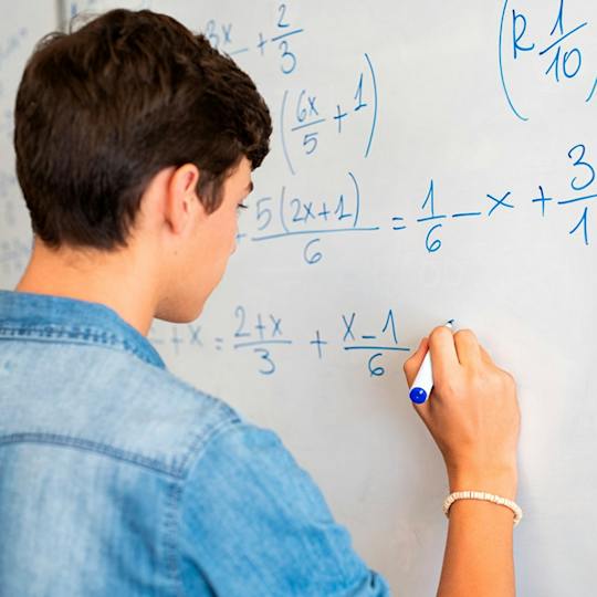 Portada: Matemática Preuniversitaria