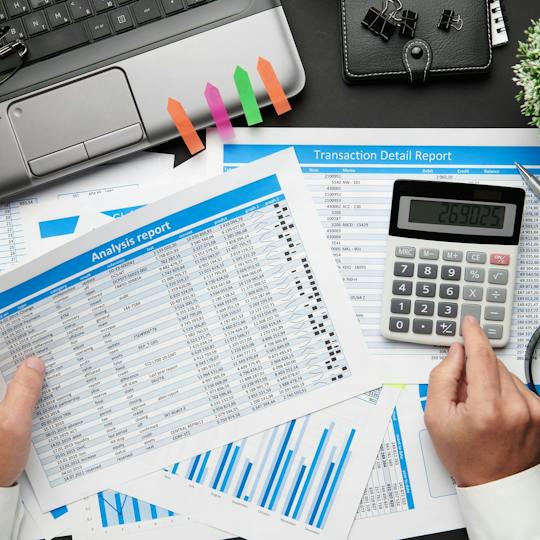 Portada: Transformación del Análisis exploratorio de datos con IA